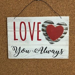 LOVE Hanging wall decor